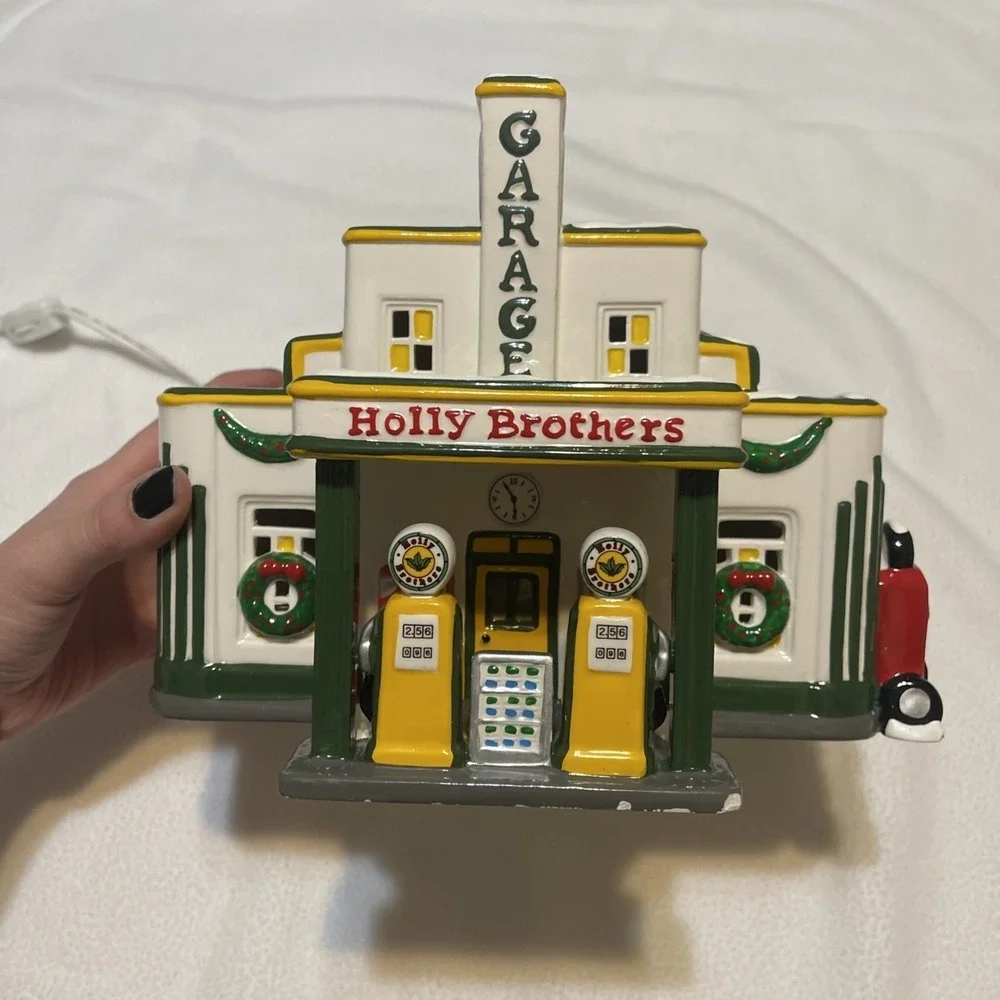 Department 56 Original‎ Snow Village Holly Brothers Garage 54854 Retired 1995